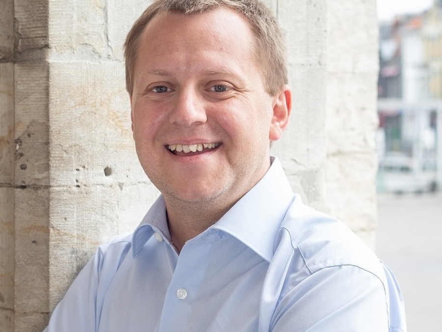 Stad past budget aan Stad past budget aan